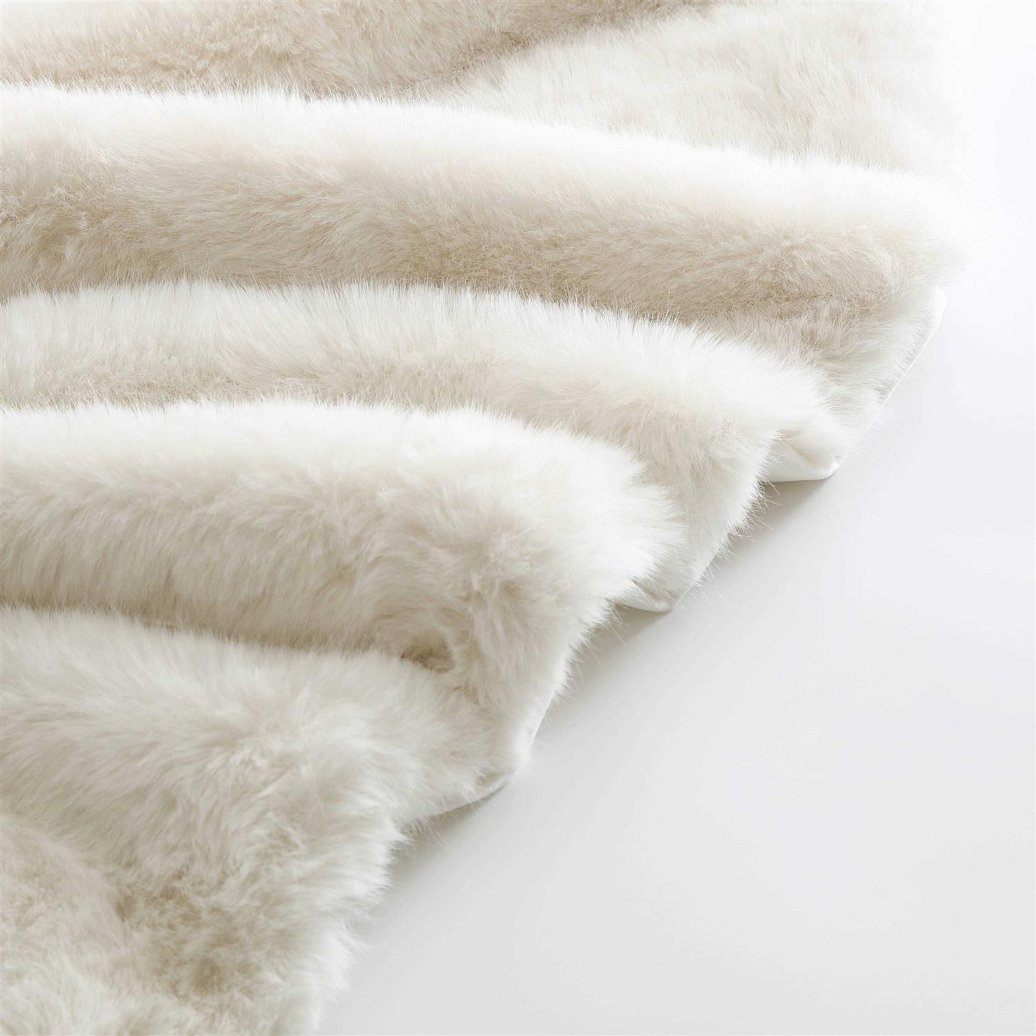 Vera Wang Long Pile Faux Fur Throw - Image 5