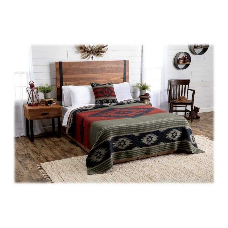 White River Home Upper Mesa Falls Reversible Wool Blanket - Image 2