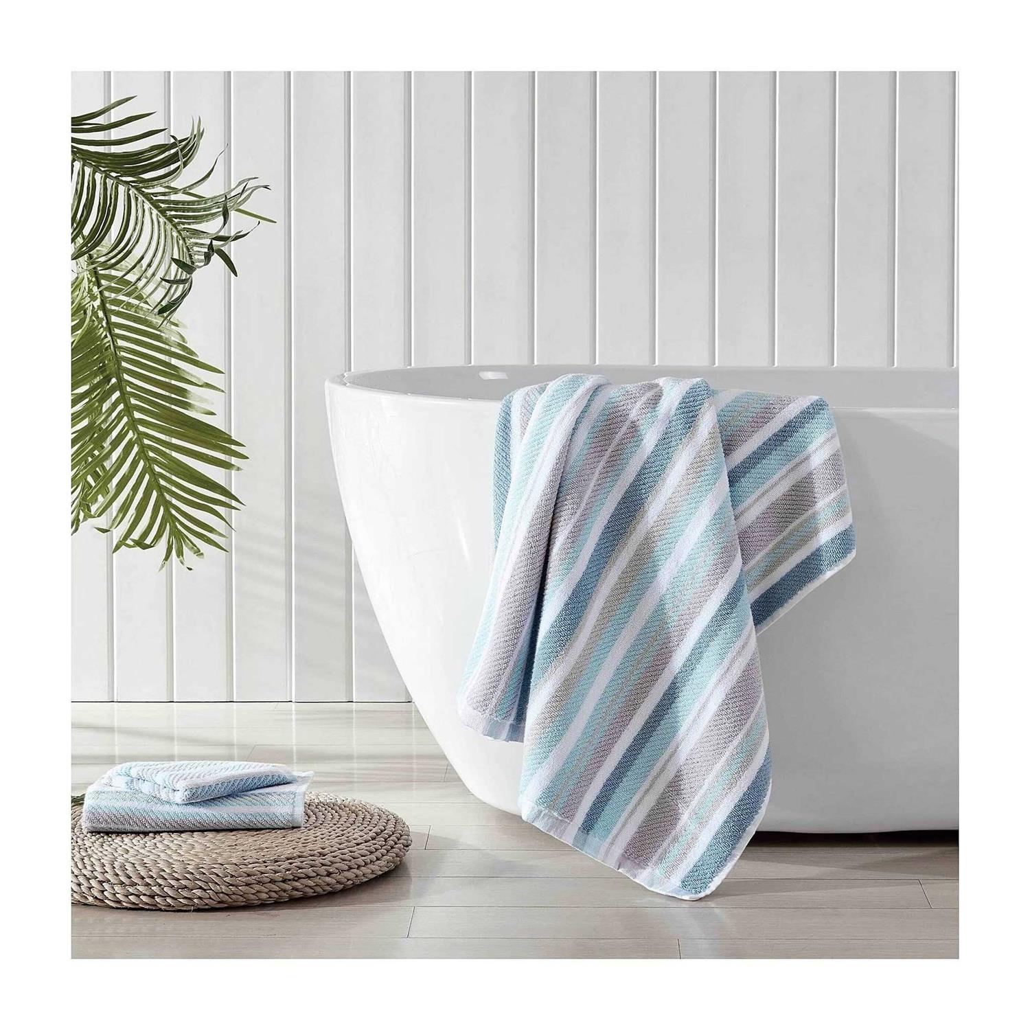 Tommy Bahama Ocean Bay 3-Piece Towel Set - Image 2