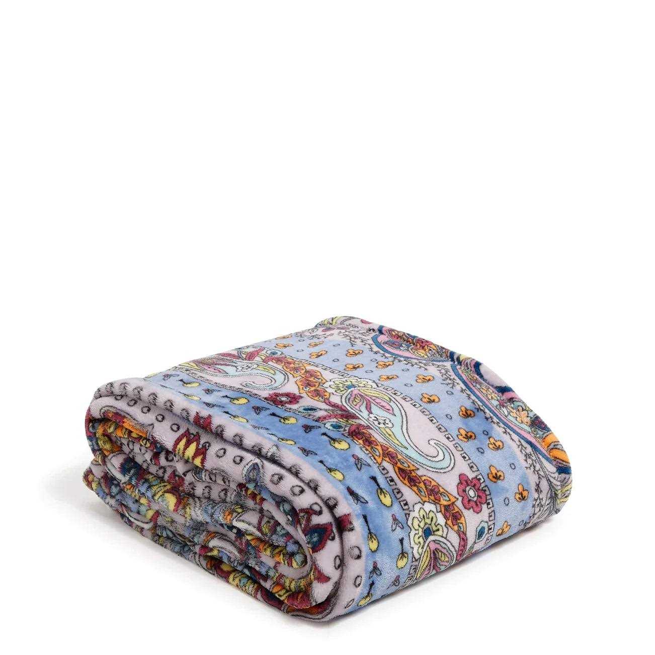 Vera Bradley Plush Throw Blanket - Image 2