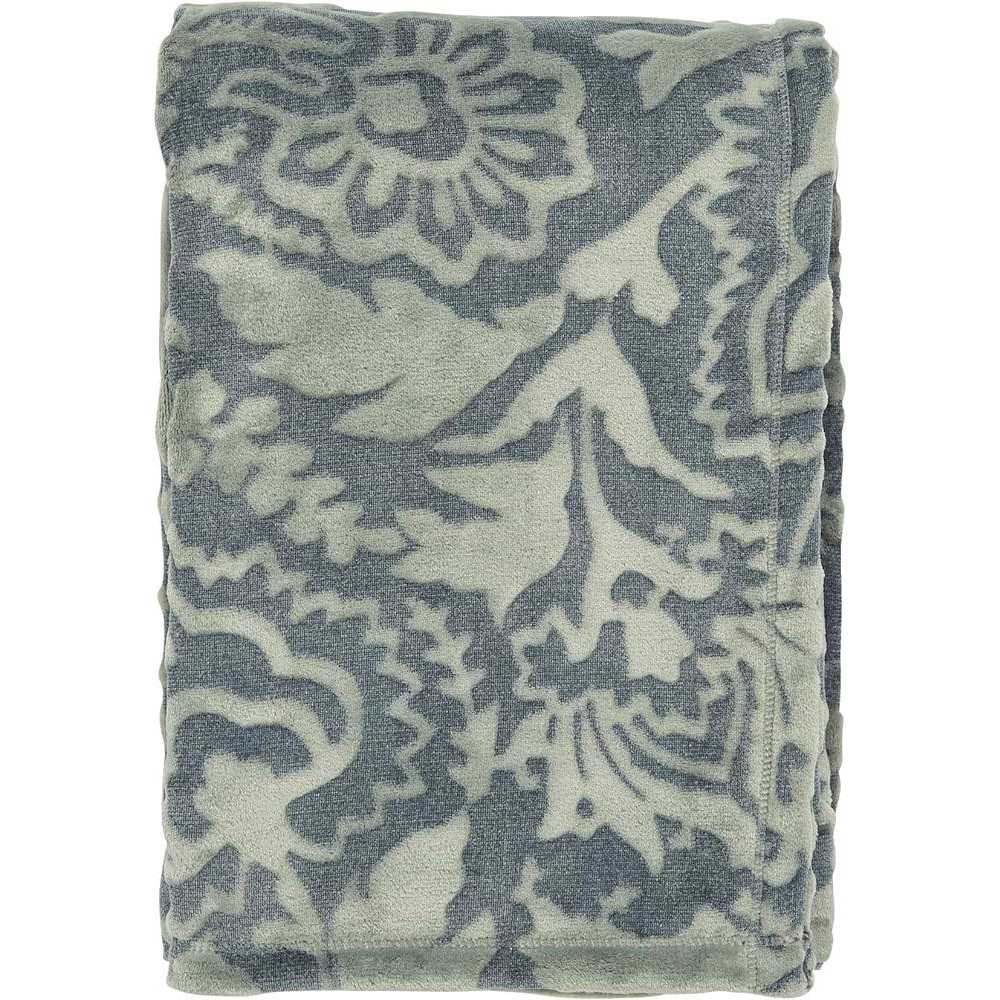 Vera Bradley Plush Throw Blanket - Image 5