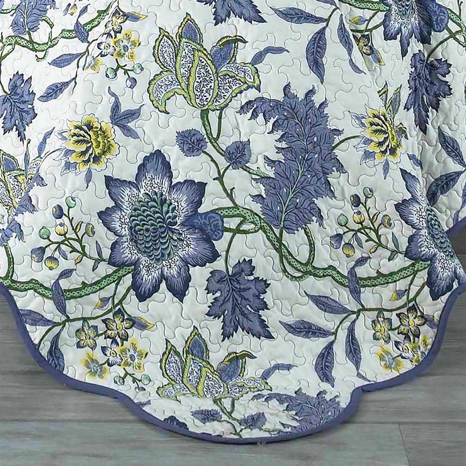 Traditions by Waverly 3-Piece Maldives Quilt Set - Image 5