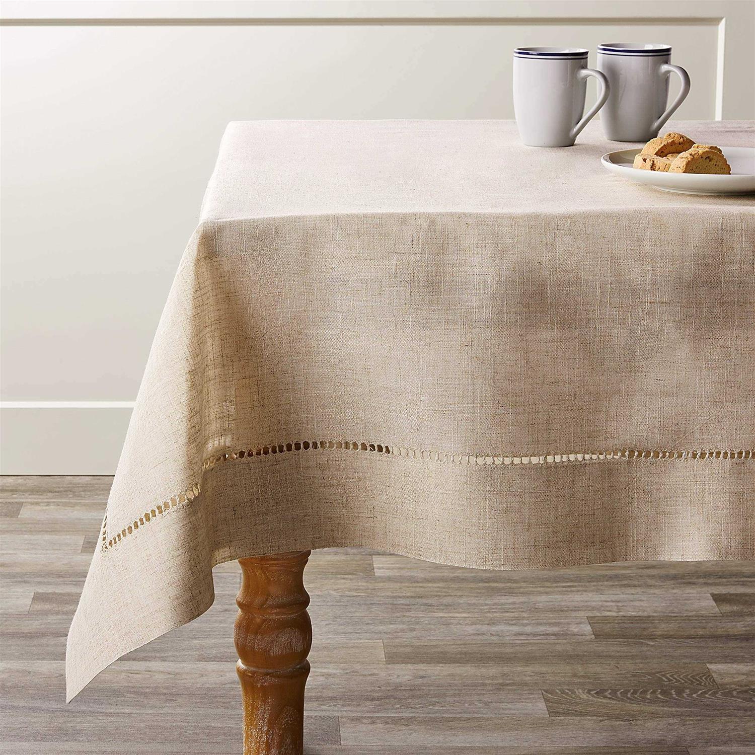 Saro Lifestyle Hemstitched Design Toscana Tablecloth - Image 3