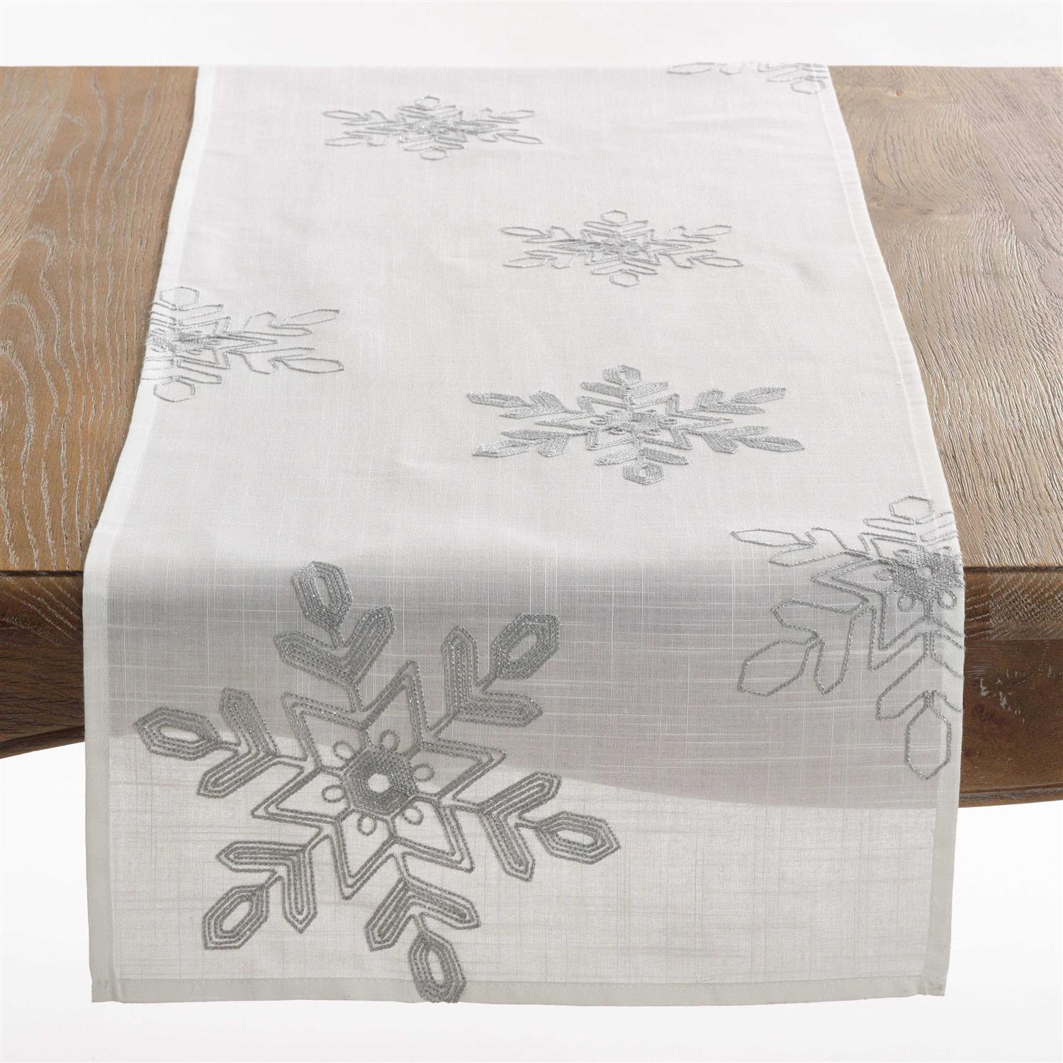Saro Lifestyle 70197 16 x Embroidered Snowflakes Table Runner - Image 5