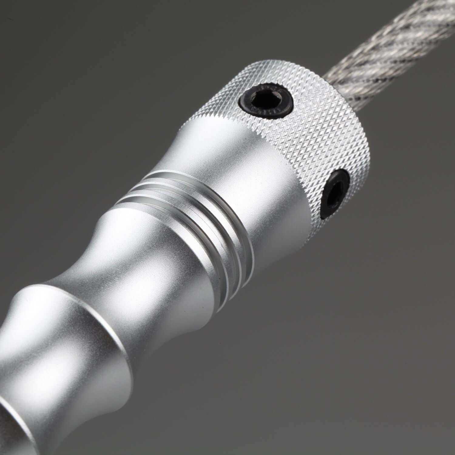 Stinger Whip Car Emergency Tool with Seat Belt Cutter and Window Breaker - Image 3