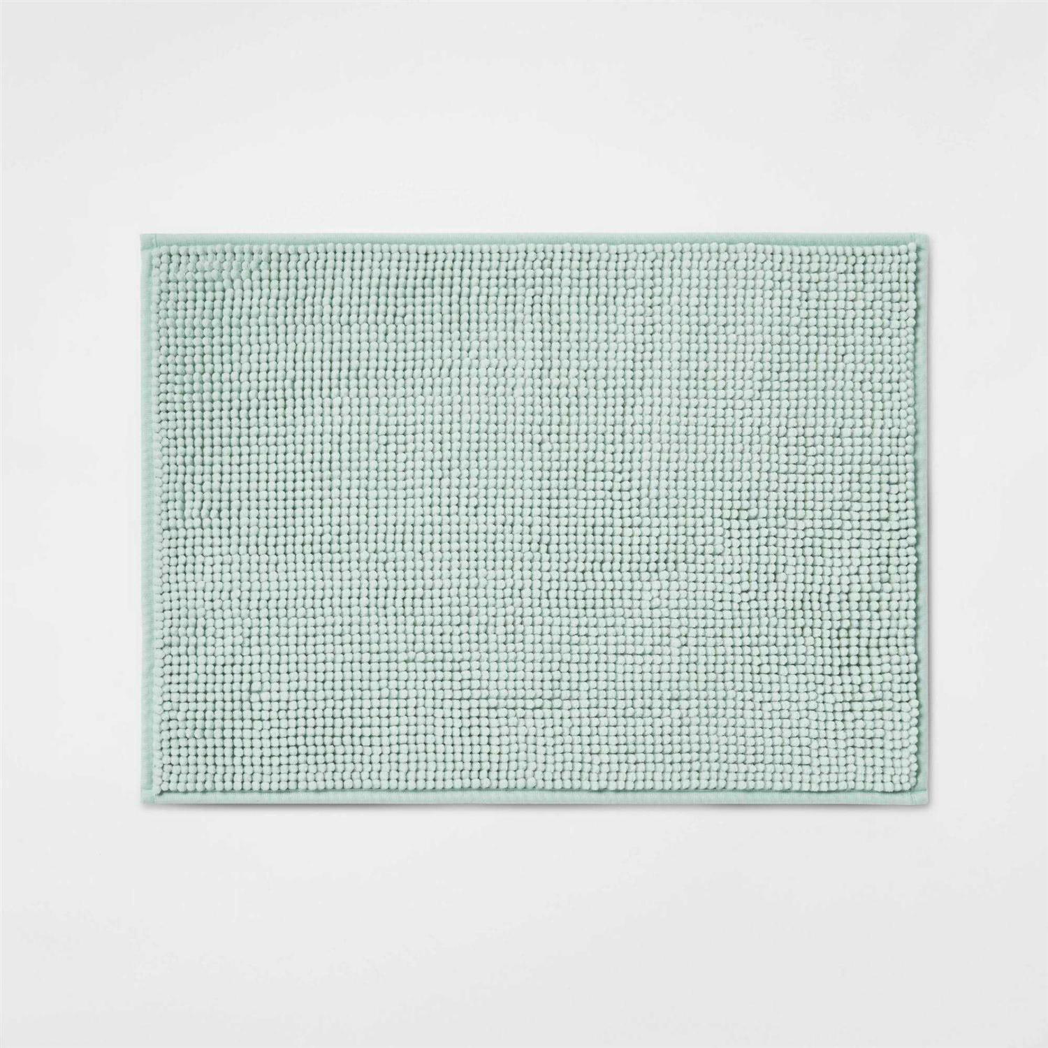 Room Essentials Everyday Chenille Bath Rug