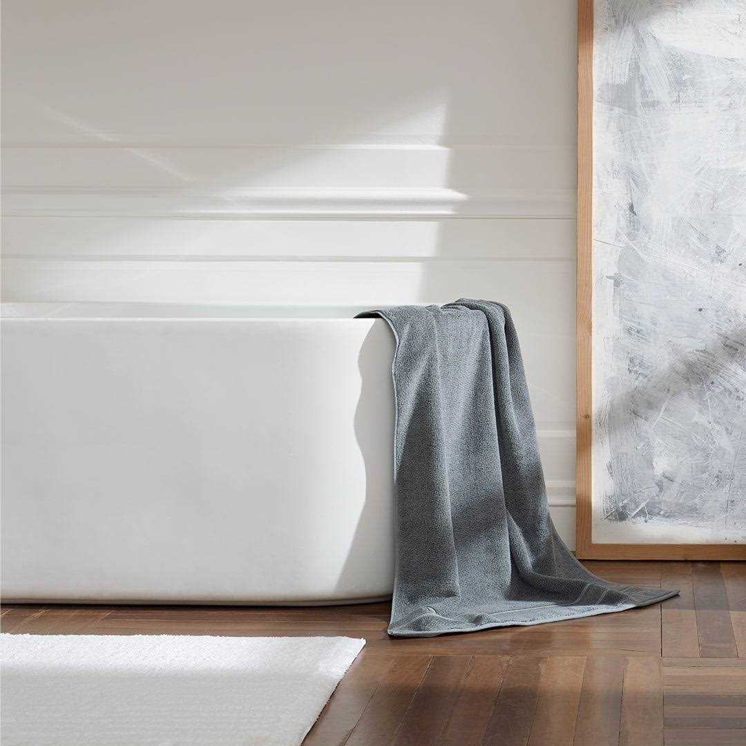 Under The Canopy Organic Cotton Bath Rug - Image 2