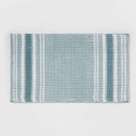 Threshold 20×34 Low Chenille Memory Foam Bath Rug Navy