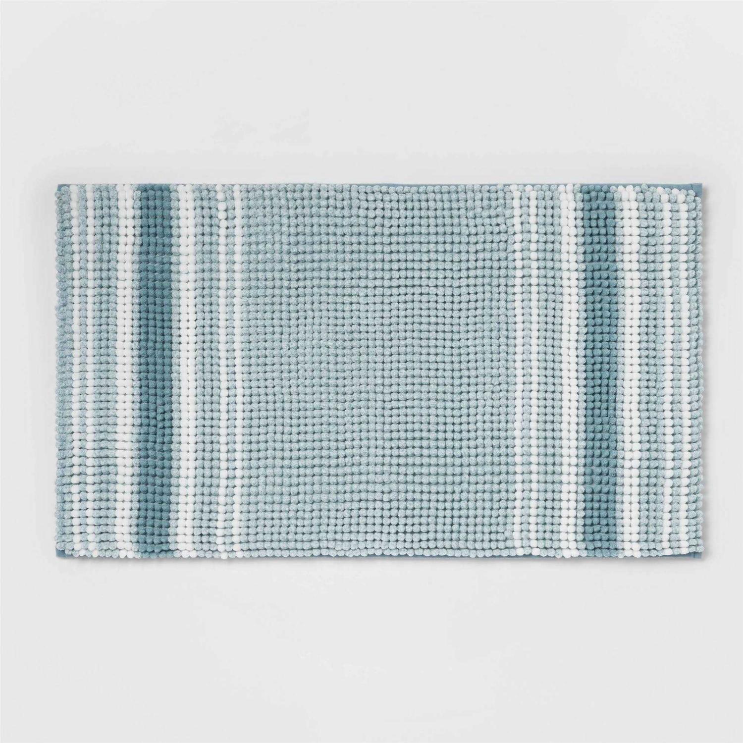 Threshold 20×34 Low Chenille Memory Foam Bath Rug Navy