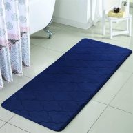 VCNY Home Amadora Quatrefoil Memory Foam Bath Runner