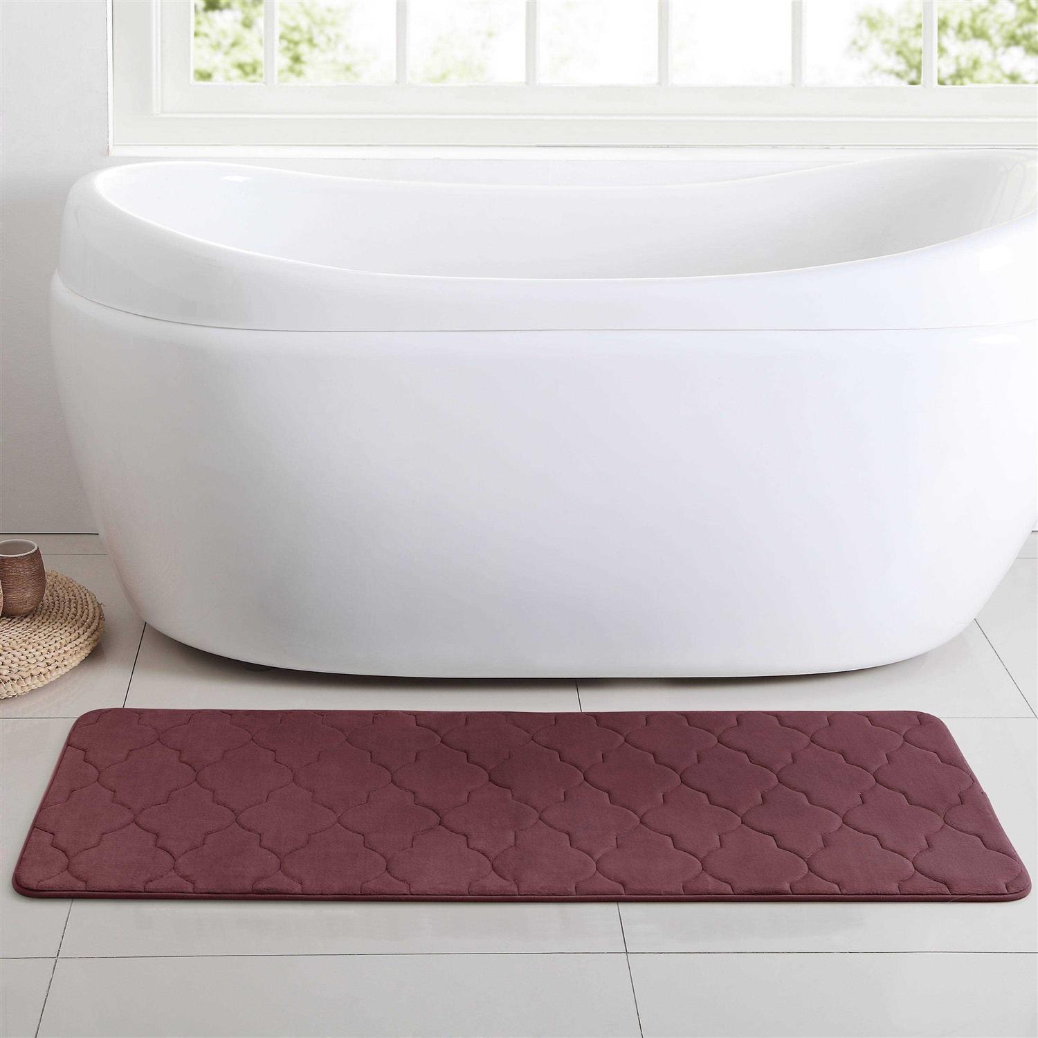 VCNY Home Amadora Quatrefoil Memory Foam Bath Runner - Image 3