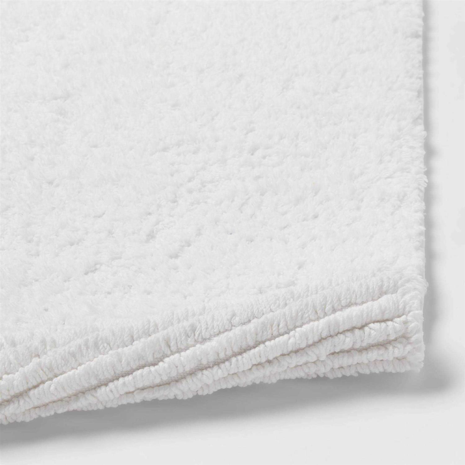 Threshold Performance Plus Cotton Reversible Bath Rug/Runner - Image 3