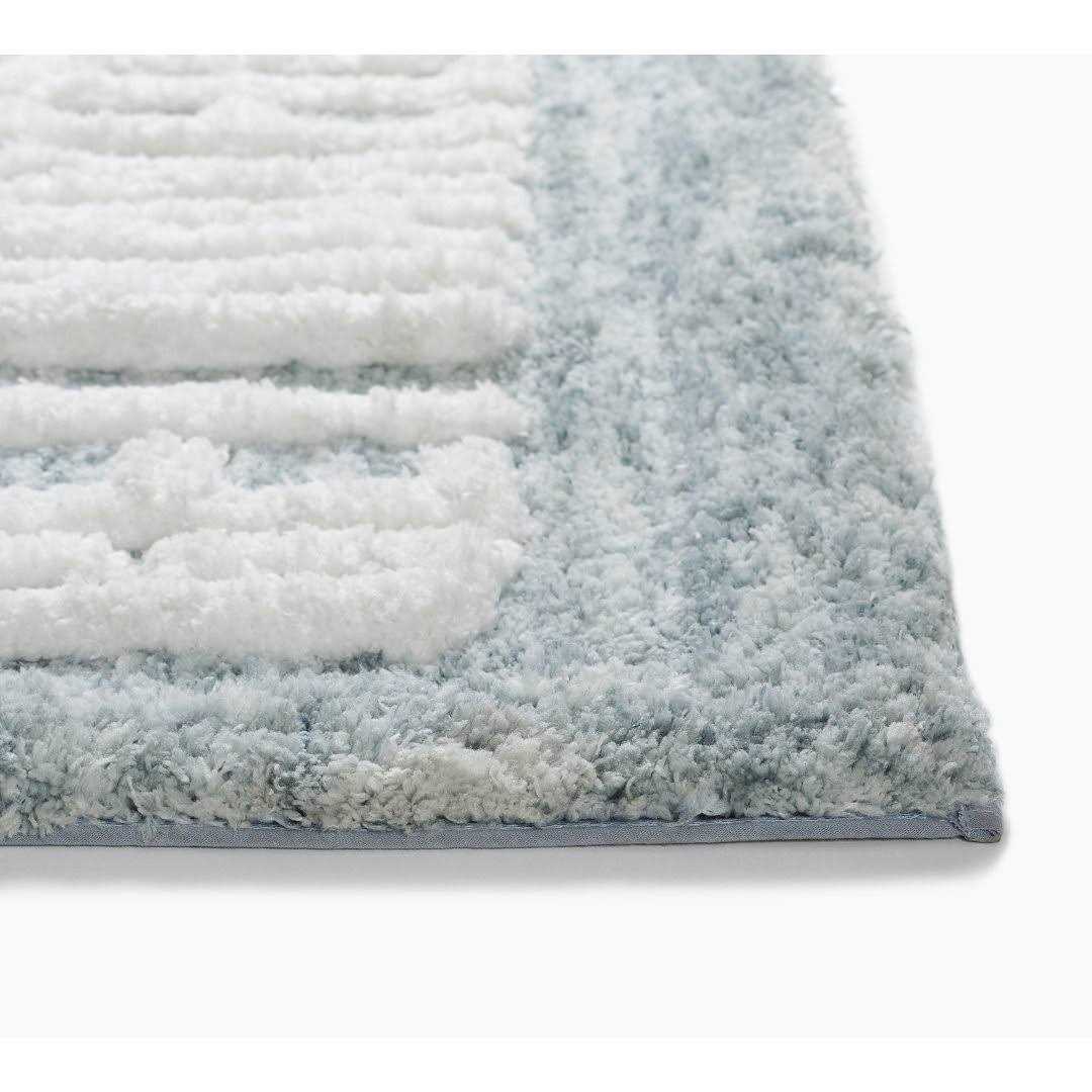 VCNY Home Get Naked Statement Bath Rug - Image 3