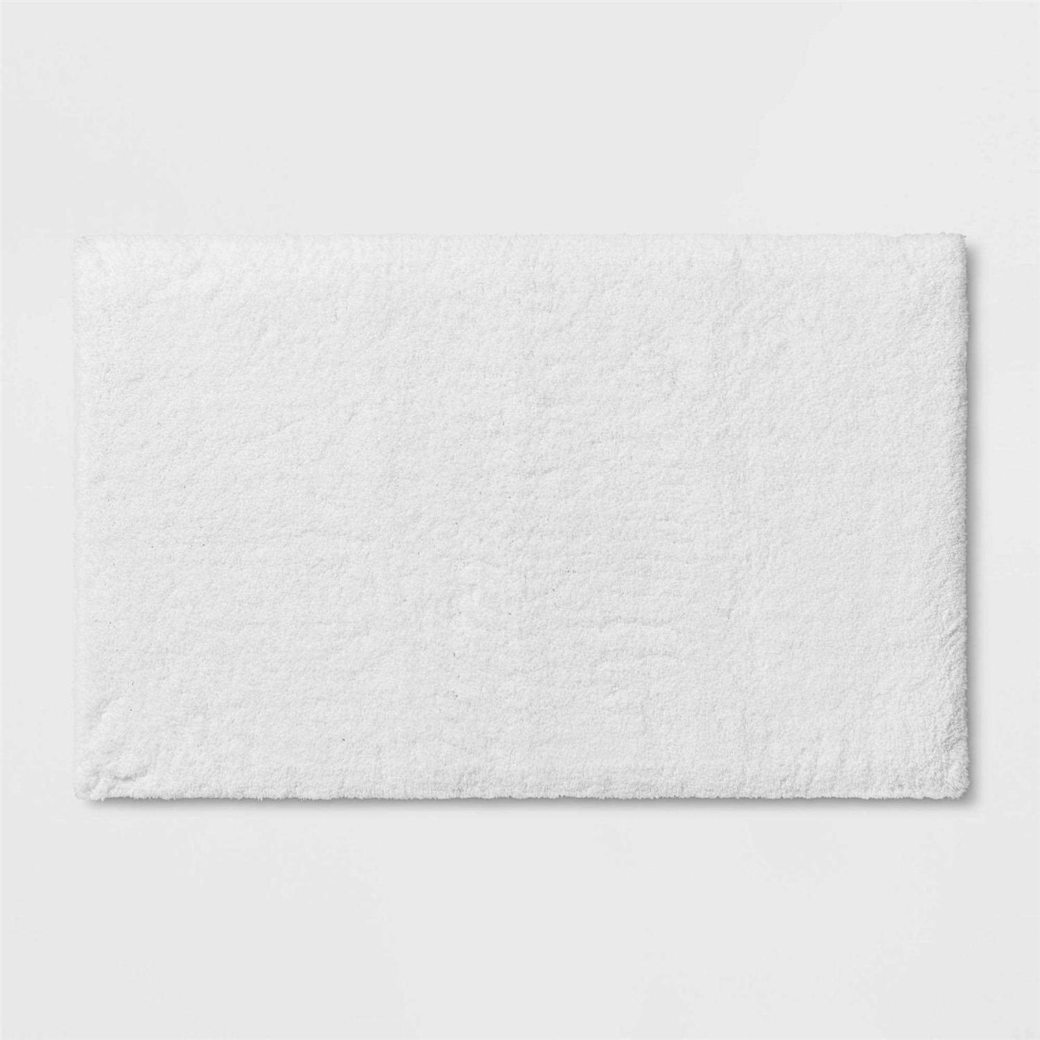 Threshold Signature 21×34 Bath Rug