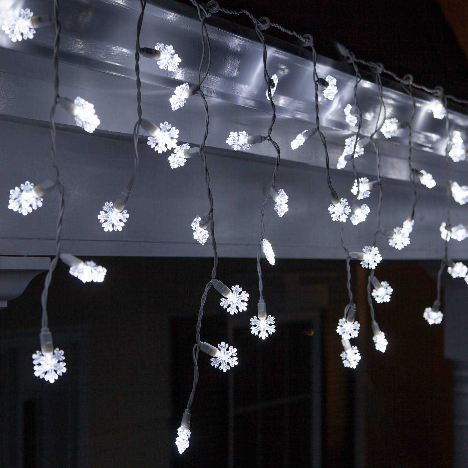 Wintergreen Lighting 70 Cool White Snowflake LED Icicle Lights - Image 2