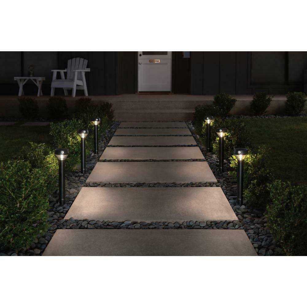 Ring Smart Lighting Solar Pathlight - Image 4