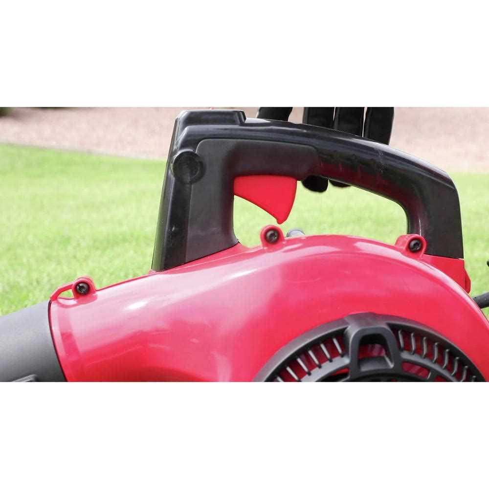 Troy-Bilt TB400 25cc 2-Cycle Gas Leaf Blower - Image 2