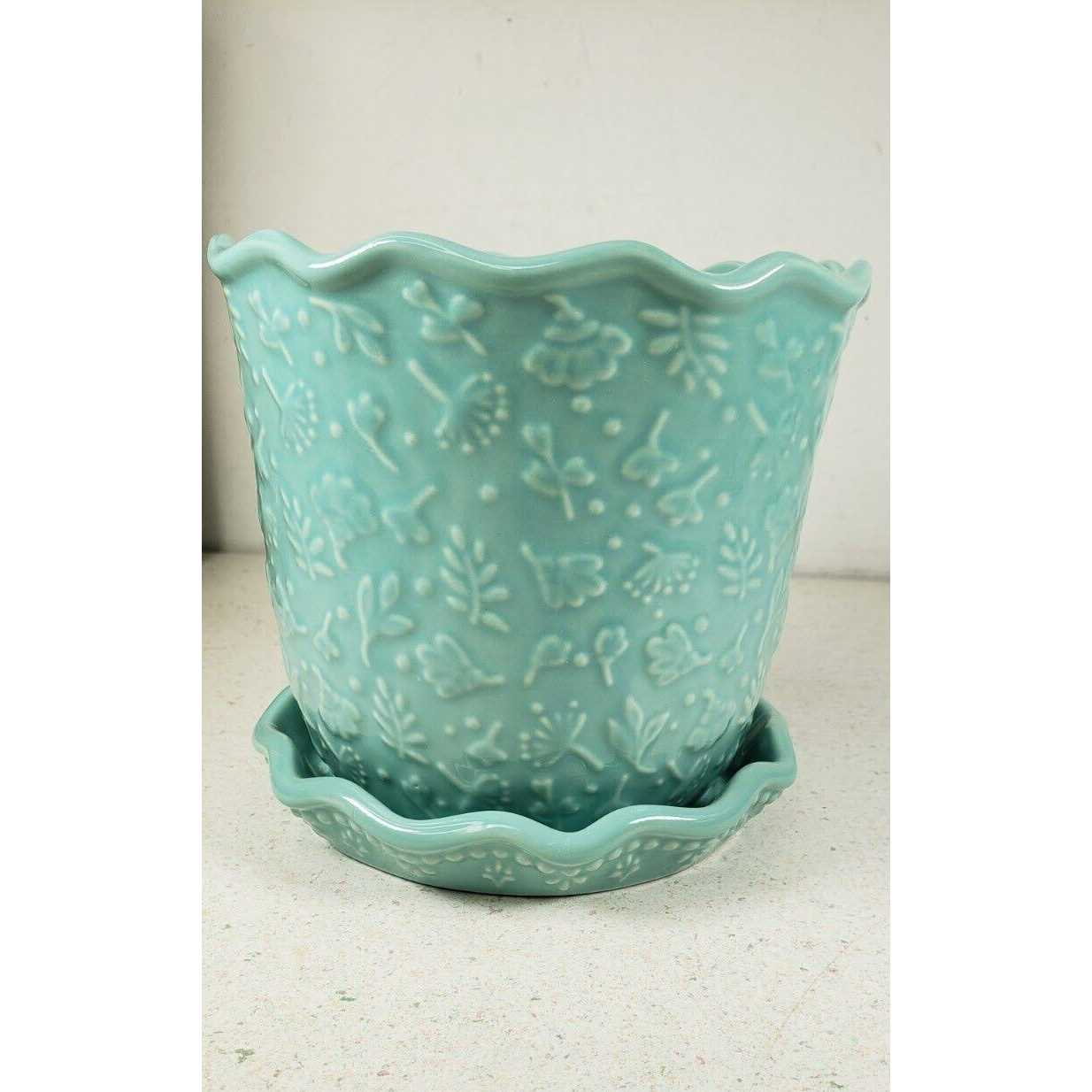 The Pioneer Woman Embossed Daisy Teal Planter - Image 4