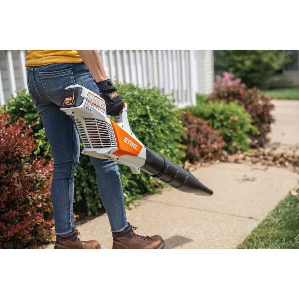 Stihl BGA 57 Cordless Blower - Image 3