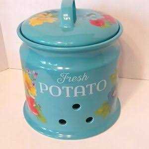 The Pioneer Woman Breezy Blossoms 9.5-inch Potato Keeper - Image 3