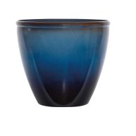 Seneca Resin Pot Planter Suncast