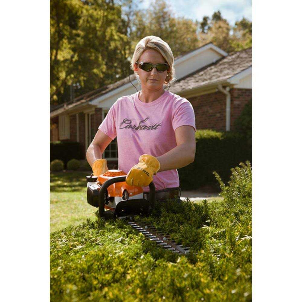 Stihl HS 45 Gas Hedge Trimmer - Image 2