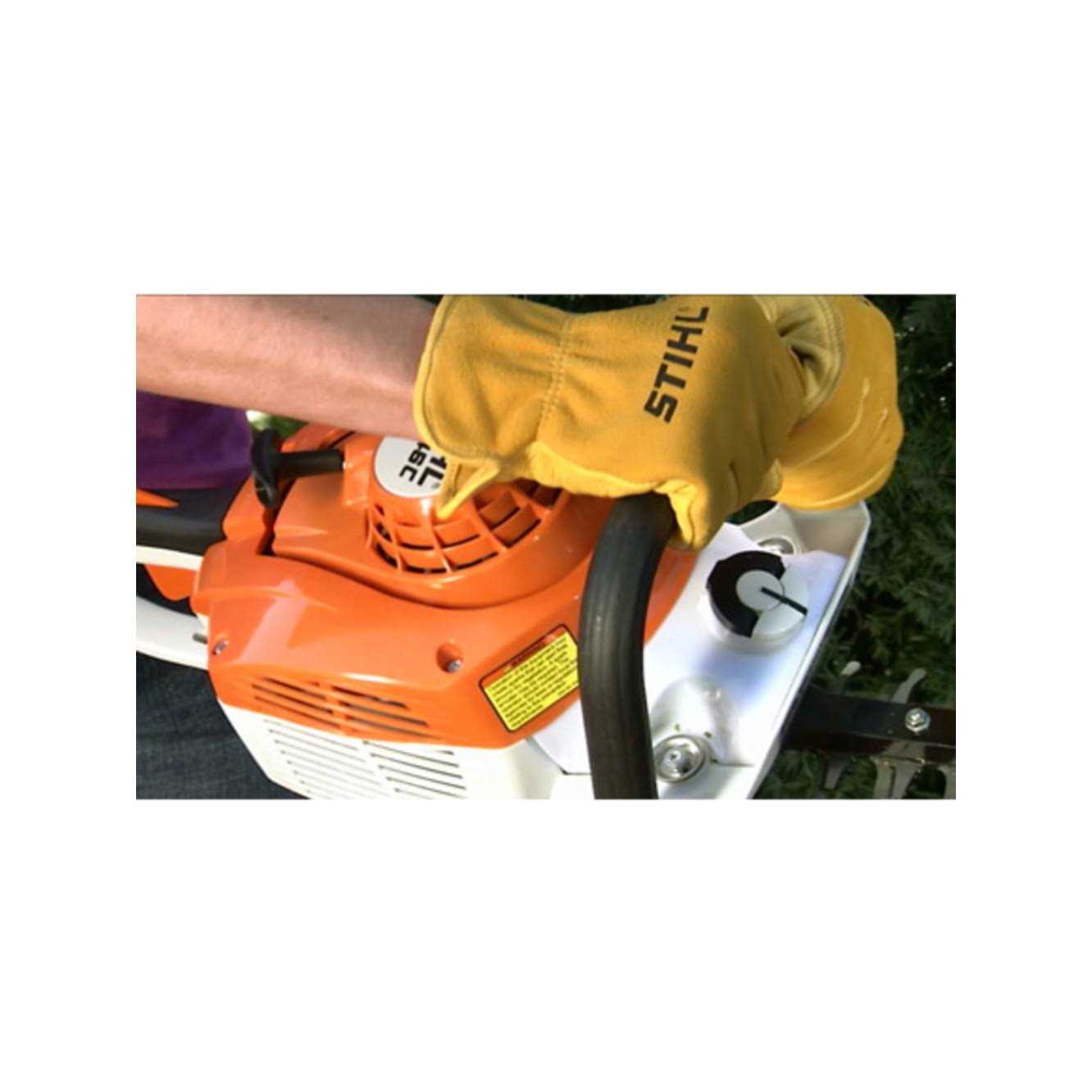 Stihl HS 45 Gas Hedge Trimmer - Image 5