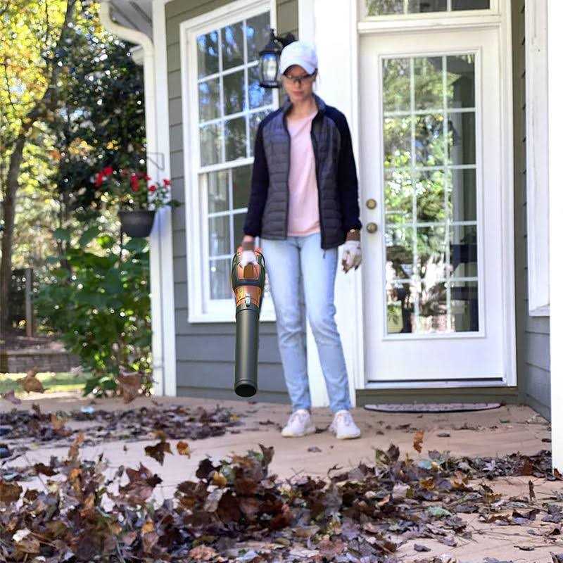 Yard Force 13A Electric Leaf Blower YF13JBL with 14000 RPM Speed - Image 4