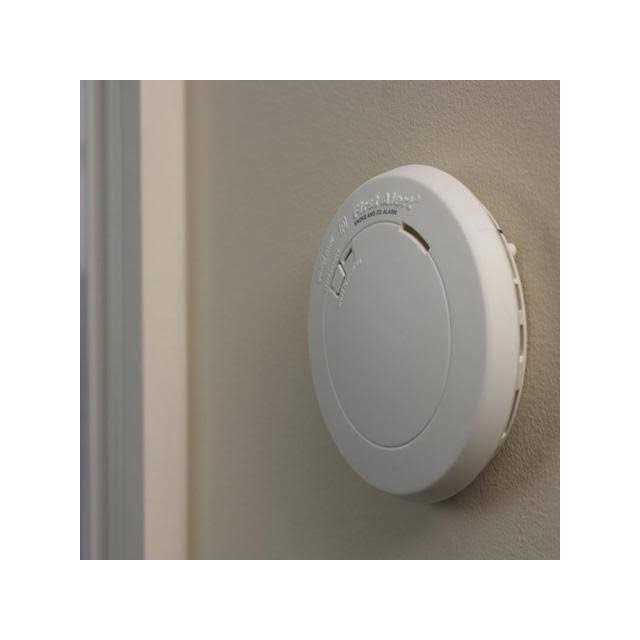 First Alert 10 Year Smoke & Carbon Monoxide Alarm - Image 4