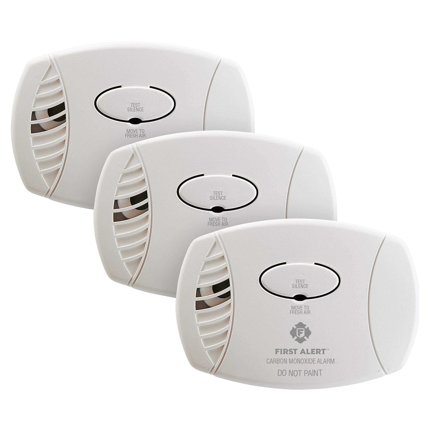First Alert Plug-In Carbon Monoxide Detector