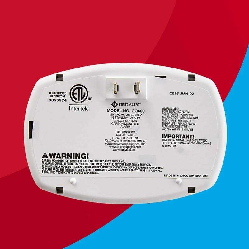 First Alert Plug-In Carbon Monoxide Detector - Image 4