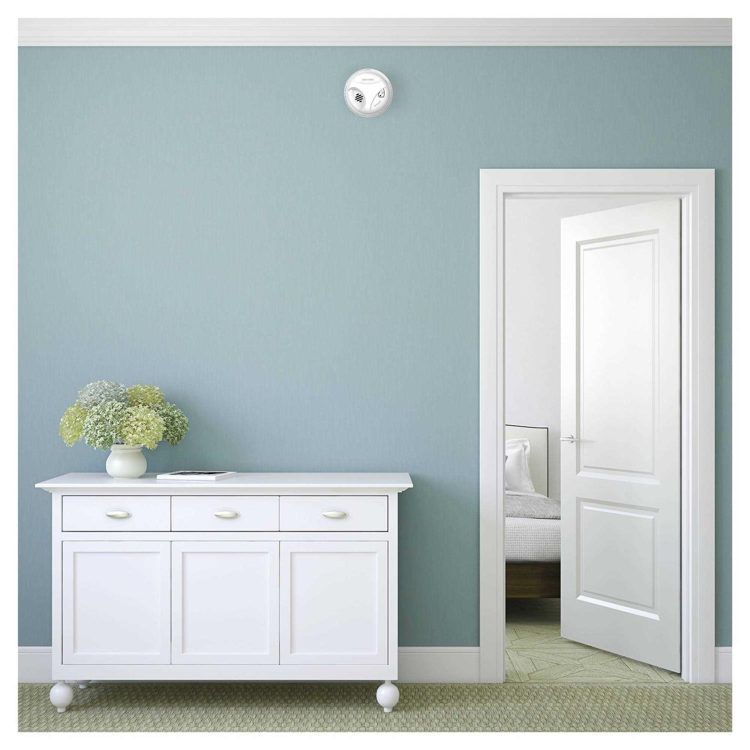 First Alert Sa303cn3 Battery Powered Smoke Alarm - Image 5