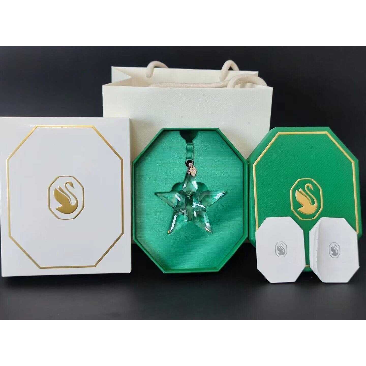 Swarovski 2023 Annual Edition Ornament Little Star - Image 4