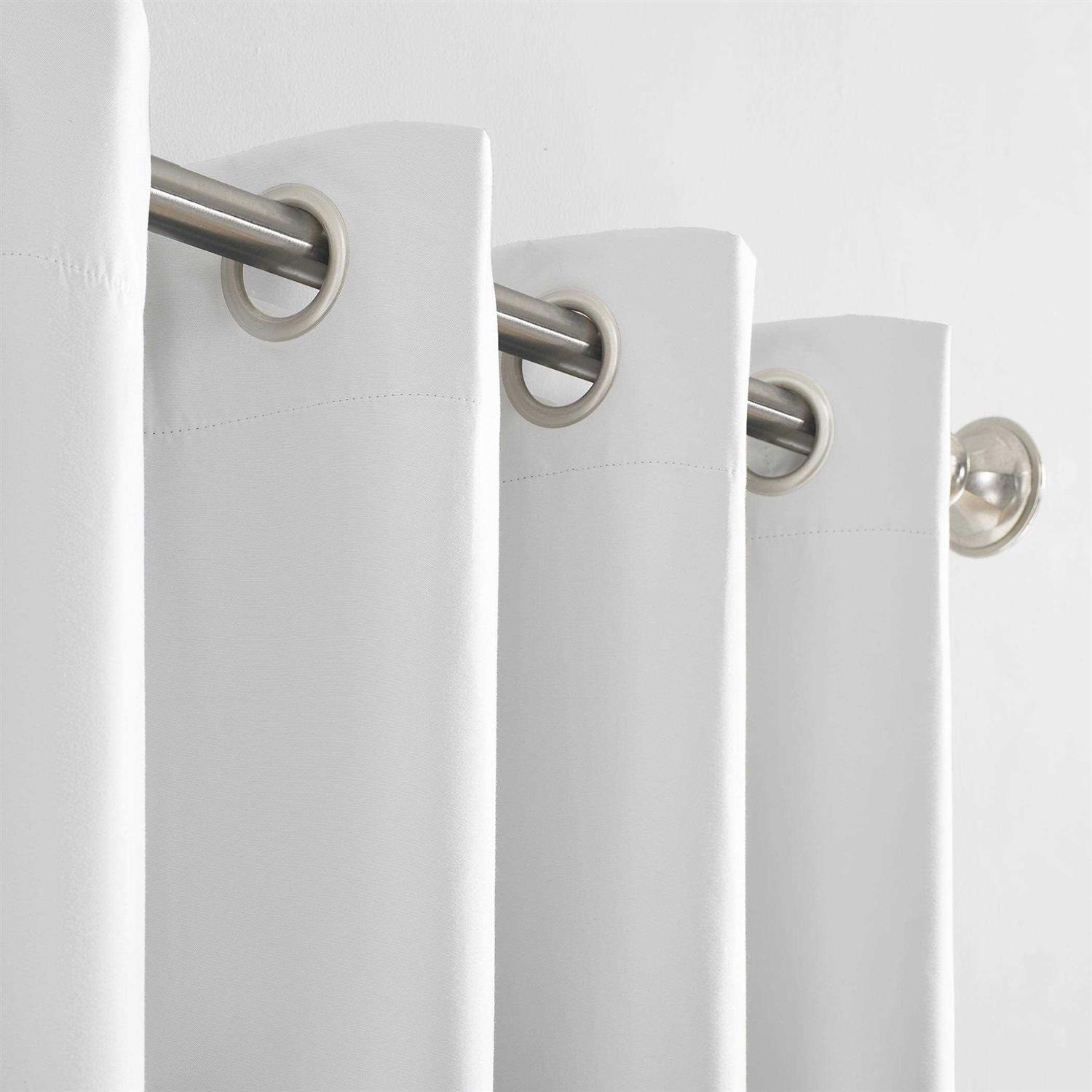 Sun Zero Duran Thermal Insulated 100% Blackout Grommet Curtain Panel - Image 2