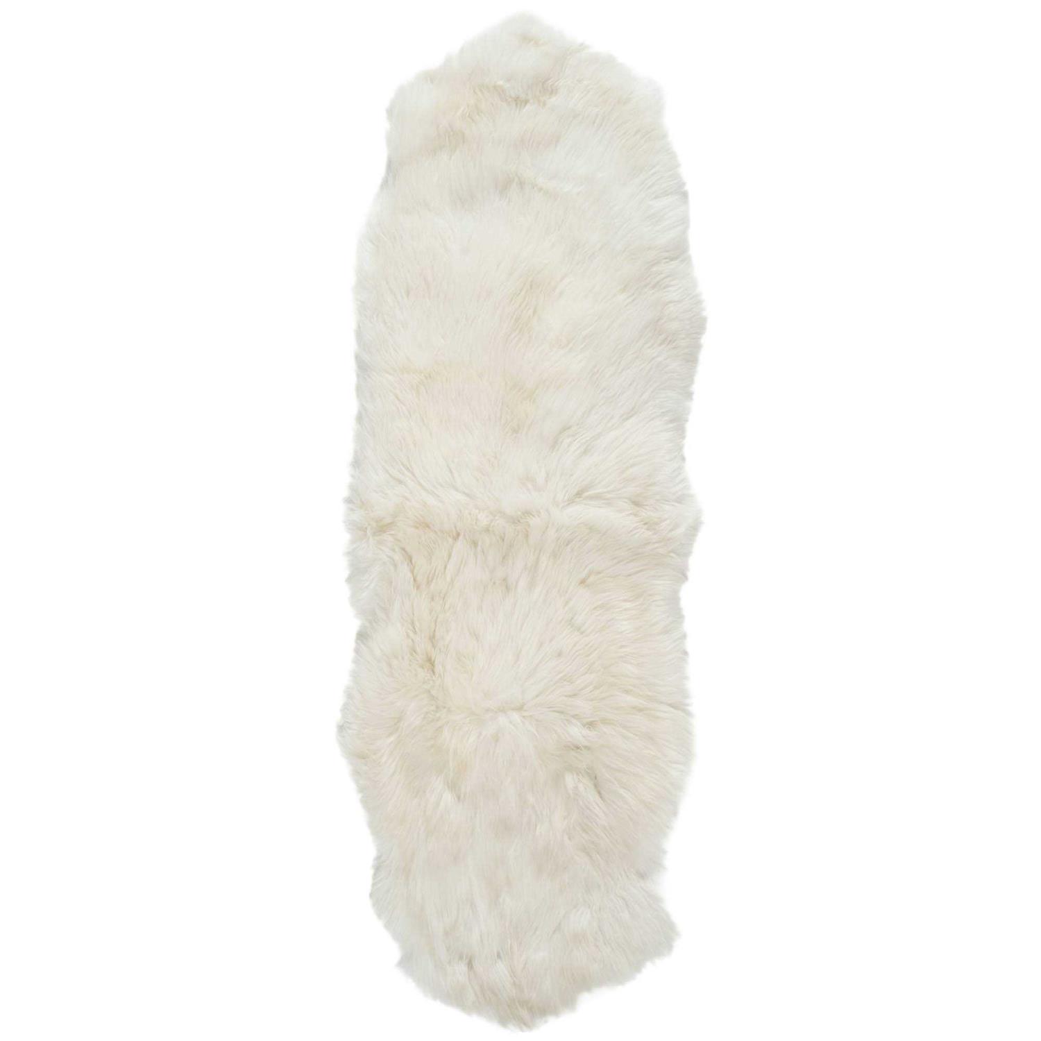 Safavieh Sheep Skin Handwoven Rug