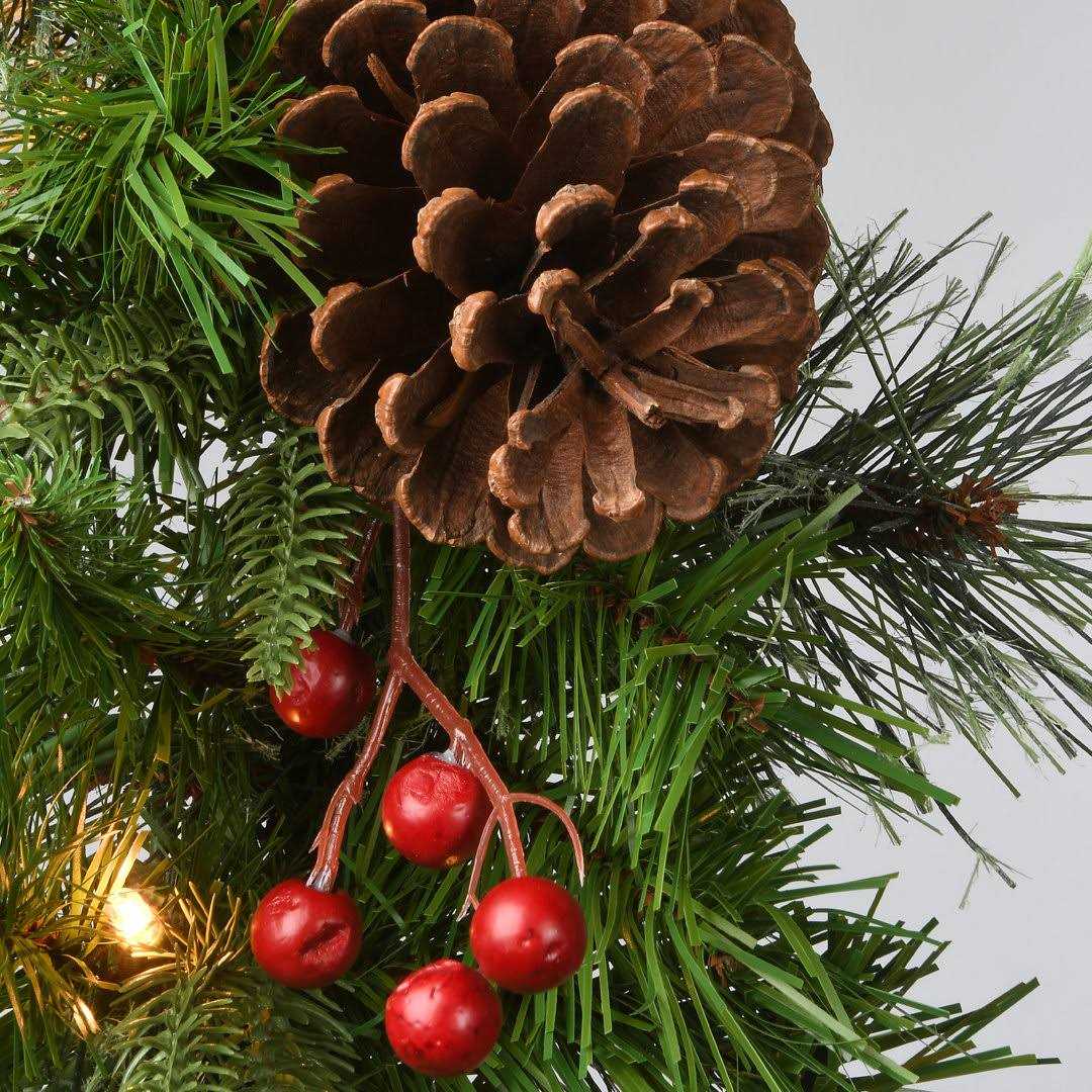 Three Posts™ Meinhardt Colonial 9′ Pre-Lit Garland with 50 Clear & White Lights - Image 3