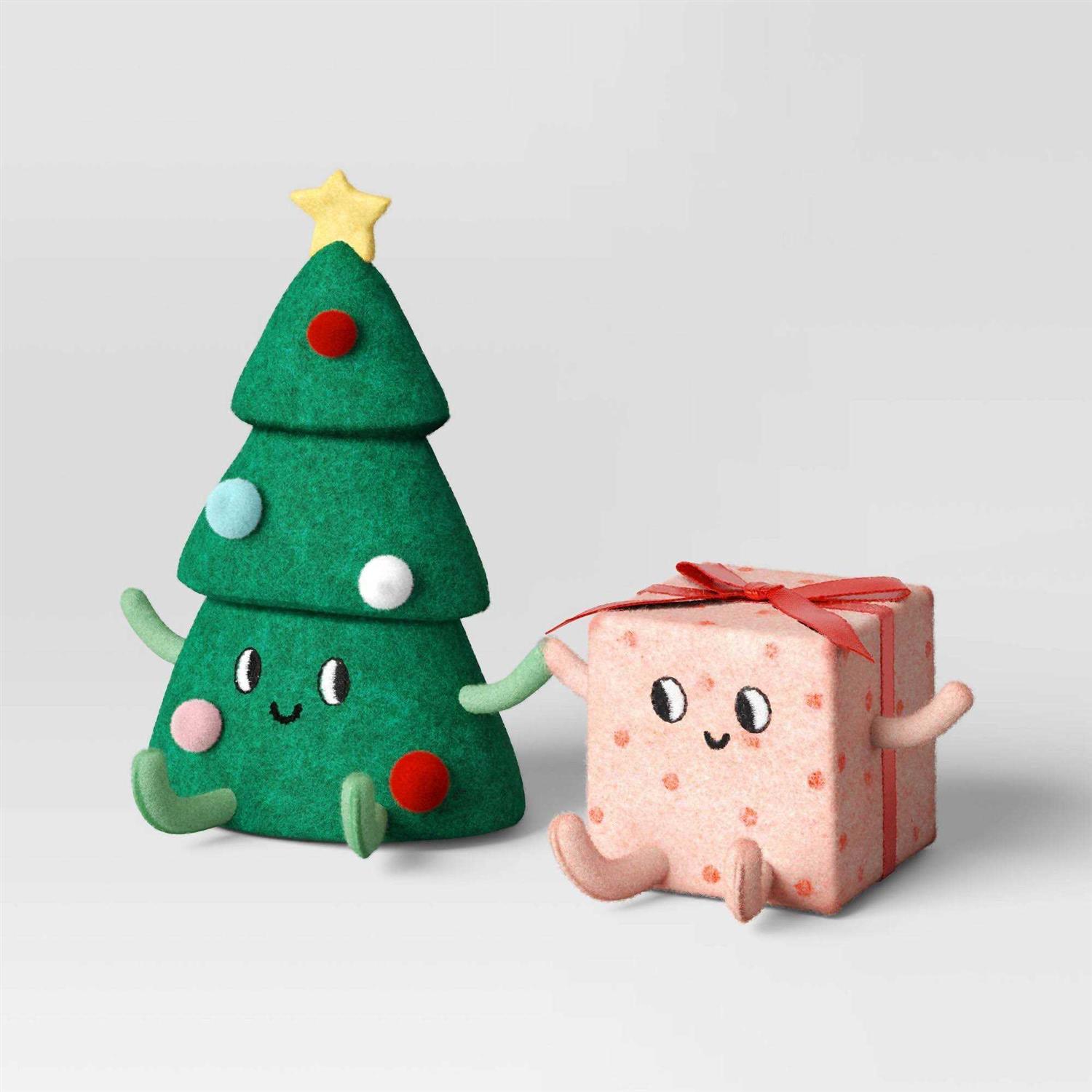 Wondershop Felt Christmas Tree and Gift Figurine Set - Image 5