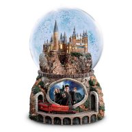 The Bradford Exchange Harry Potter Musical Glitter Globe With Rotating Train and