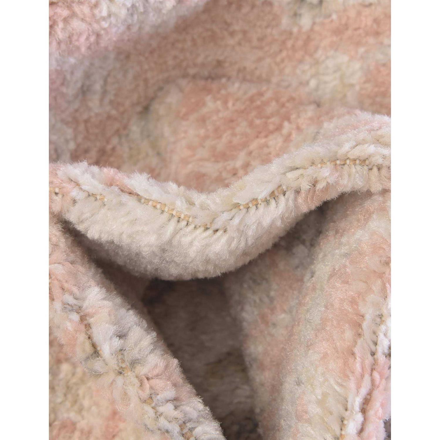 Rugs.com Madeline Vintage Floral Area Rug - Image 2